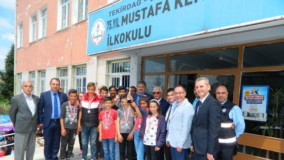 75. Yıl Mustafa Kemal İlk-Ortaokulu Bahar Şenliği ve Kermesi Yapıldı.
