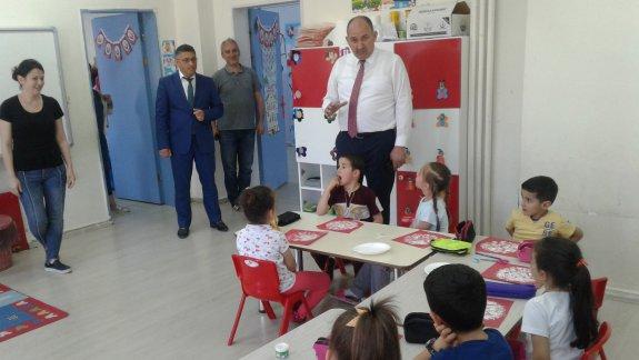 İlçe Milli Eğitim Müdürümüz Sayın Ahmet ÜZGÜN´ ün Okul Ziyaretleri Devam Ediyor.