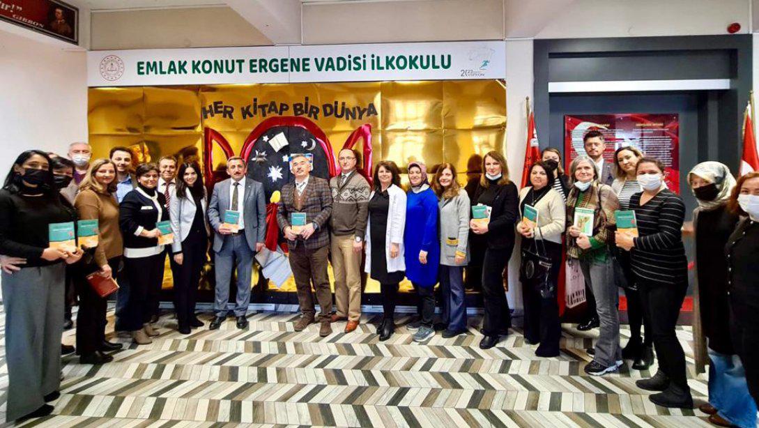 İlçe Milli Eğitim Müdürümüz Hüseyin Erdoğan'ın Katılımlarıyla Emlak Konut Ergene Vadisi İlkokulunda Her Kitap Bir Dünya Projesi Şubat Ayı Kitap Değerlendirmesi Gerçekleştirildi
