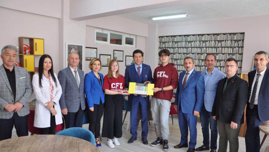 İl Milli Eğitim Müdürü Ersan Ulusan Çorlu Borsa İstanbul Fen Lisesini Ziyaret Etti