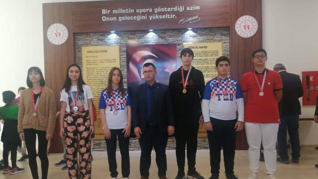 29 Ekim Cumhuriyet Bayramı Satranç Turnuvası Yapıldı 