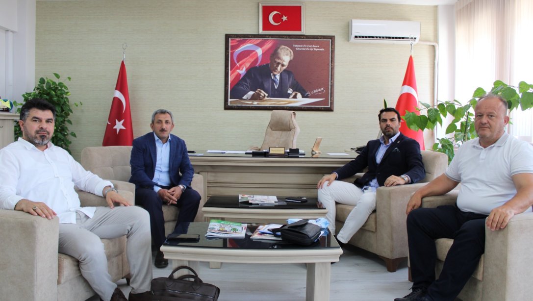 Tekirdağ Milletvekili Gökhan Diktaş İlçe Milli Eğitim Müdürü Hüseyin Erdoğan'ı Ziyaret Etti