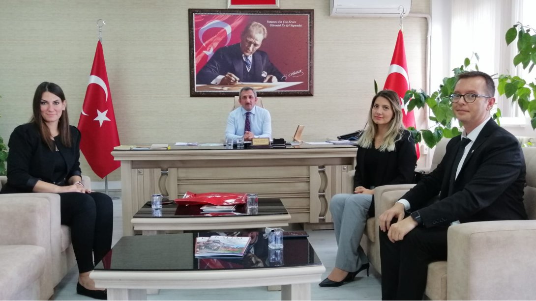 İlçe Milli Eğitim Müdürü Hüseyin Erdoğan Çorlu Mektebim Koleji Yöneticilerini Kabul Etti