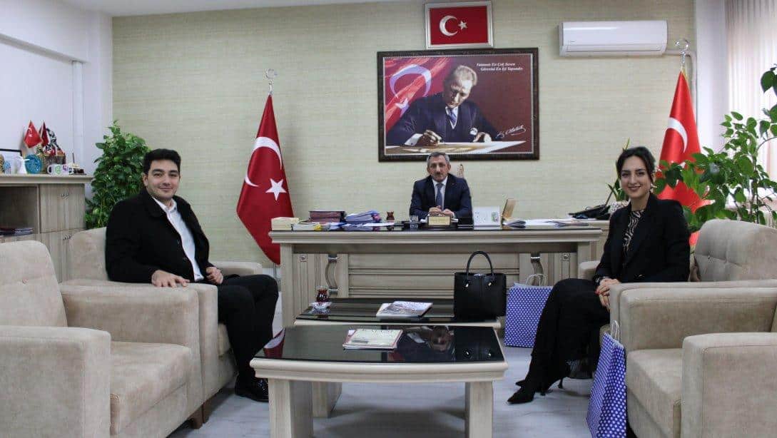 Çorlu Özel Ün Okulları Yöneticileri İlçe Milli Eğitim Müdürü Hüseyin Erdoğan'ı Ziyaret Etti