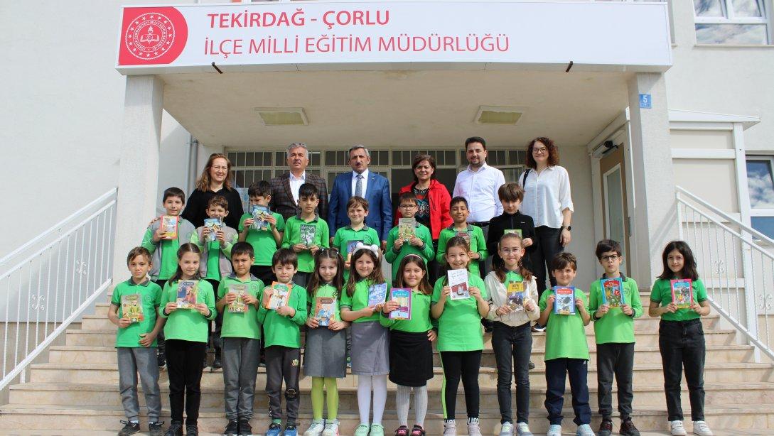 İlçe Milli Eğitim Müdürü Hüseyin Erdoğan Oyuncu Beyinleri Kabul Etti