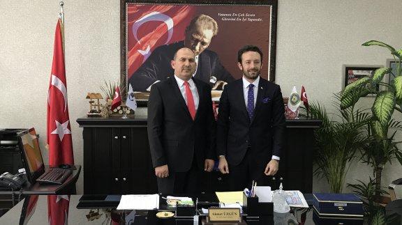 Girişimci İş Adamı Serkan Can ZENGİN İlçe Milli Eğitim Müdürümüz Sayın Ahmet ÜZGÜN´ ü Ziyaret Etti.