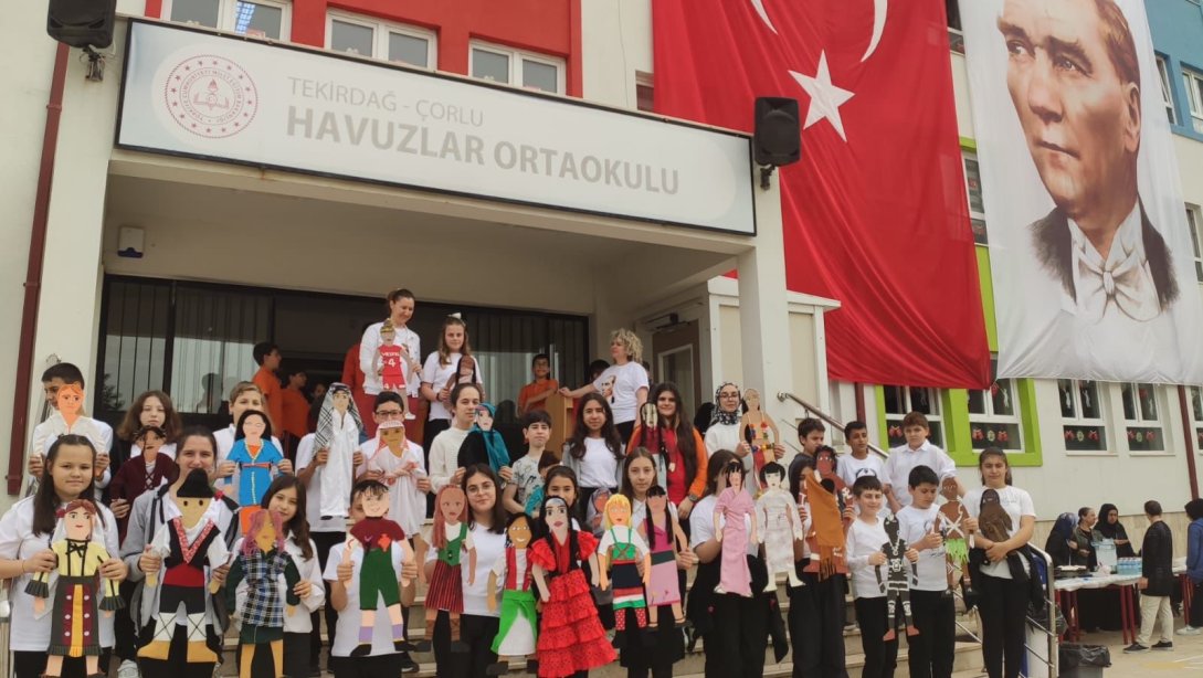 İlçe Milli Eğitim Müdürü Hüseyin Erdoğan Havuzlar Ortaokulunun 23 Nisan Kutlamalarına Katıldı