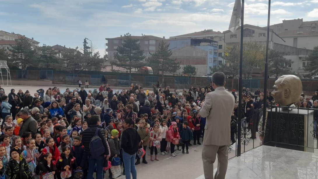 İlçe Milli Eğitim Müdürü Hüseyin Erdoğan Deprem Güçlendirme Çalışmaları Sona Eren ve Eğitim Öğretime Başlayan Ünilever İş İlkokulunu Ziyaret Etti